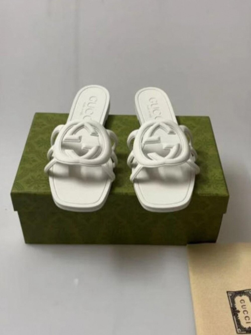 Gucci White Interlocking G Rubber Slide Sandals